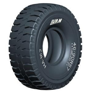 专门为刚性自卸卡车设计的巨型全钢子午线轮胎; 万博ManBetX首页橡胶提供高质量的工程机械轮胎